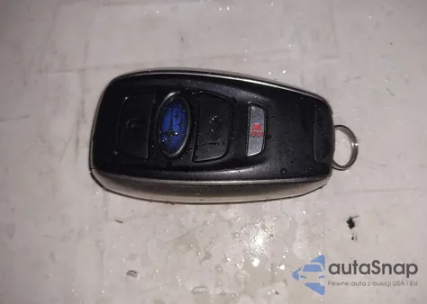 2018 Subaru Outback 2.5I Limited из США, поврежденный, VIN 4S4BSANC2J3223034